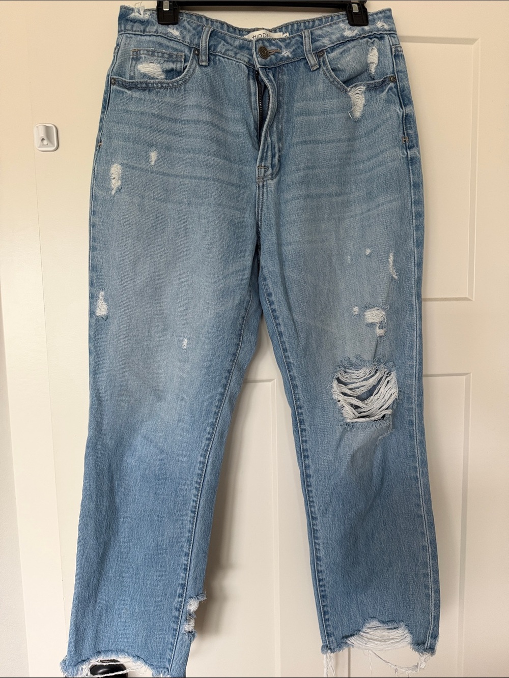 Light Wash Distressed Boyfriend Jeans - Women's Relaxed Fit
